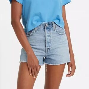 Levi's Ribcage Denim Shorts — Size 25